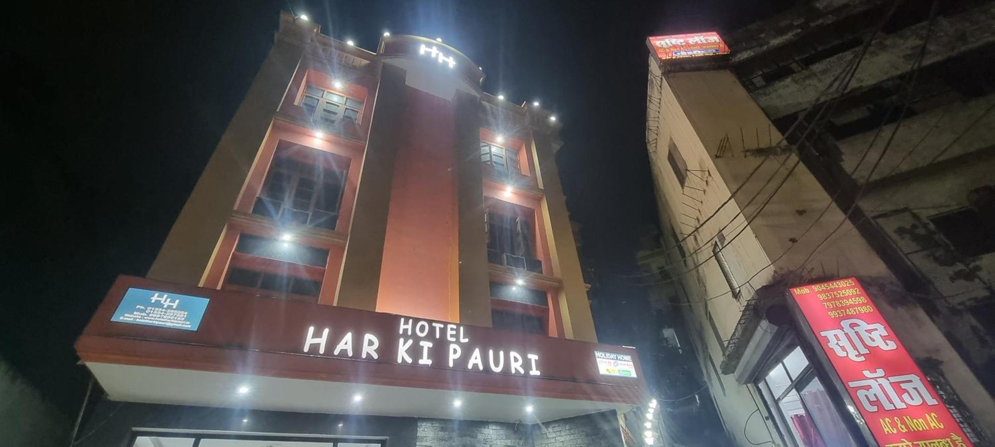Hotel Har Ki Pauri By Around Stays Haridvár Kültér fotó